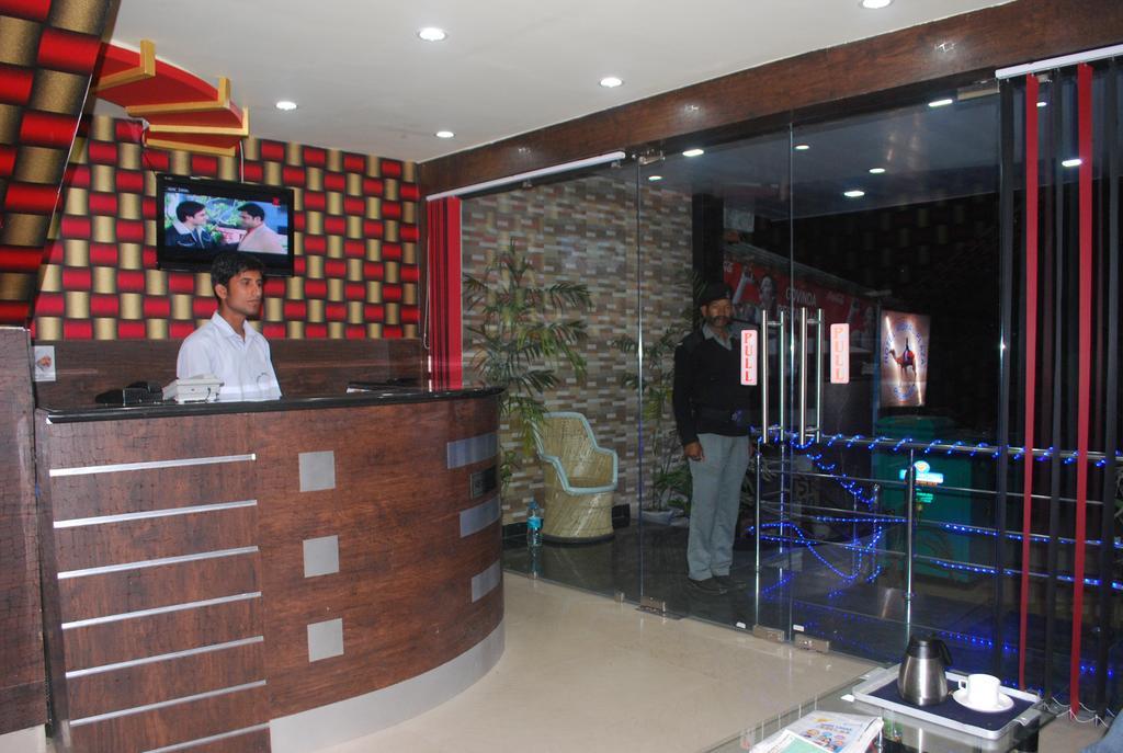 Collection O Royal Plaza Hotel Pushkar Exterior photo