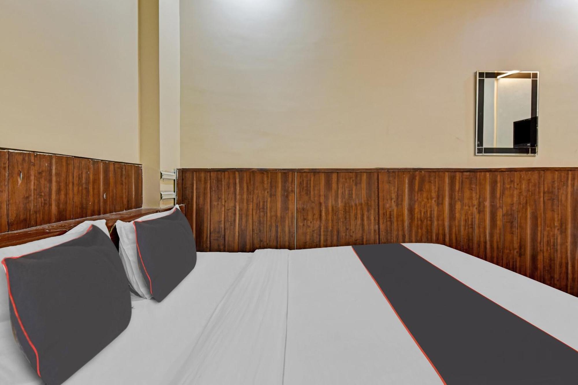Collection O Royal Plaza Hotel Pushkar Exterior photo