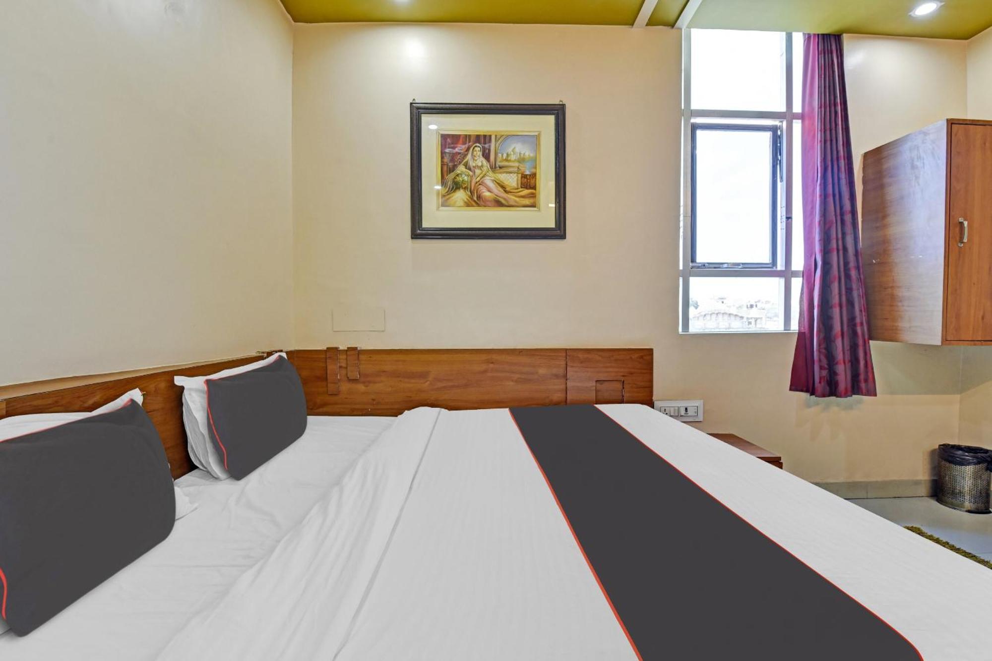 Collection O Royal Plaza Hotel Pushkar Exterior photo
