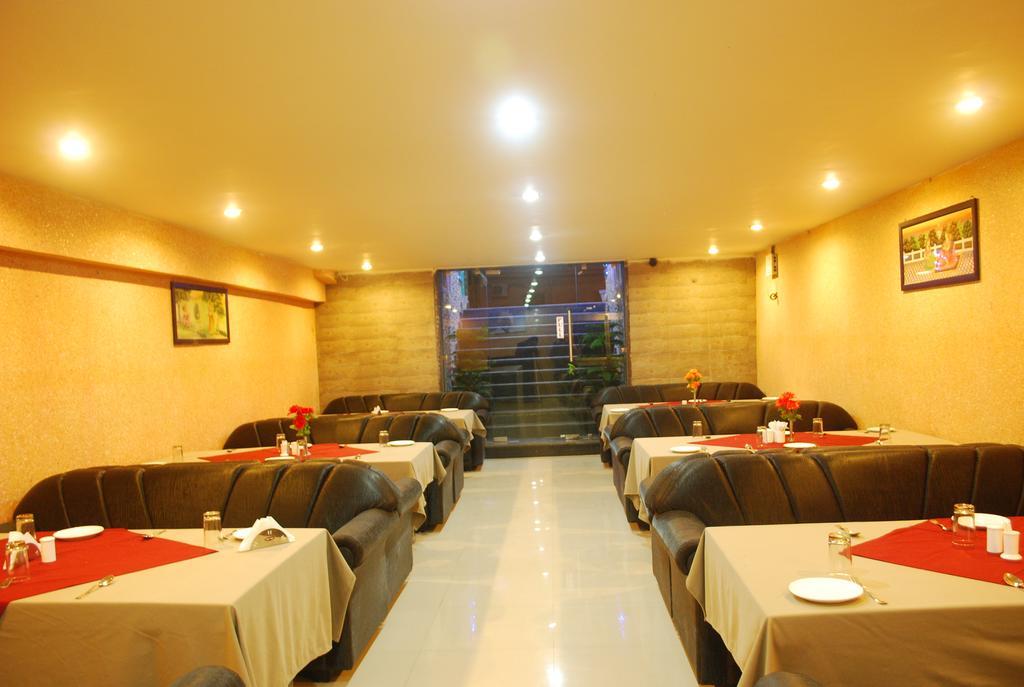 Collection O Royal Plaza Hotel Pushkar Exterior photo